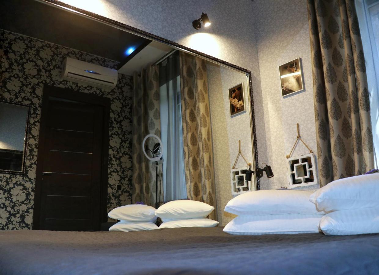 Bogdanov Yar Hotel Kijev Kültér fotó