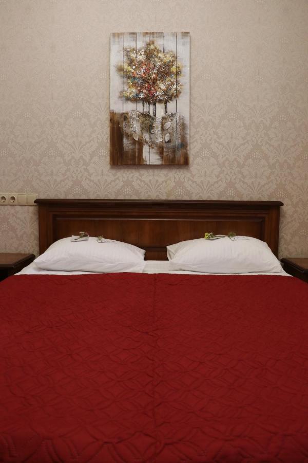 Bogdanov Yar Hotel Kijev Kültér fotó