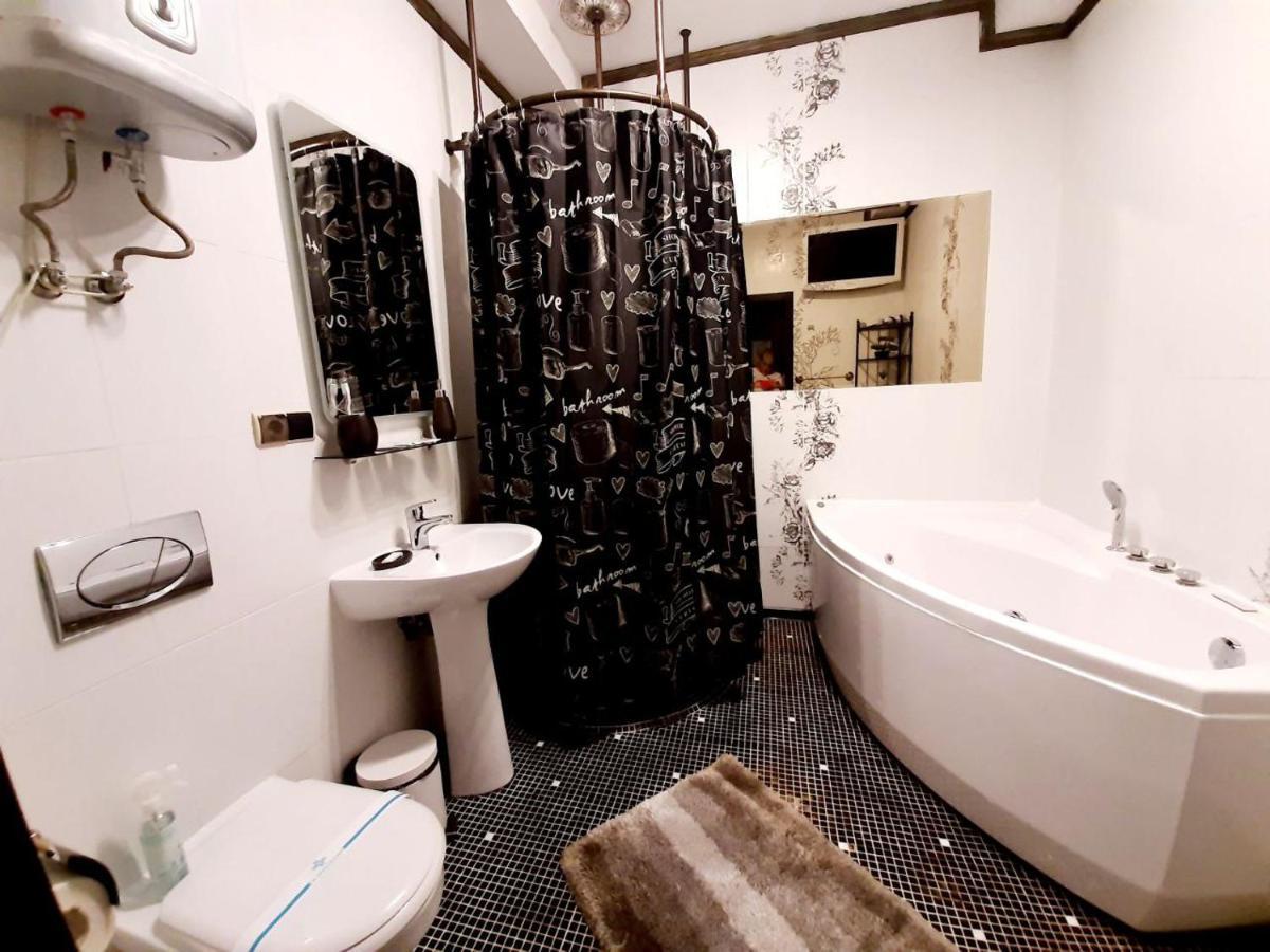 Bogdanov Yar Hotel Kijev Kültér fotó
